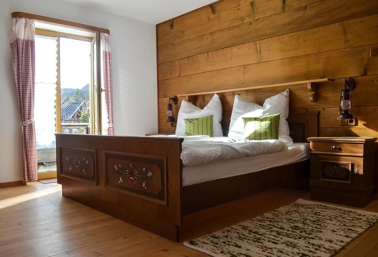 Berggasthof Karntner Alm Hotel Mittenwald
